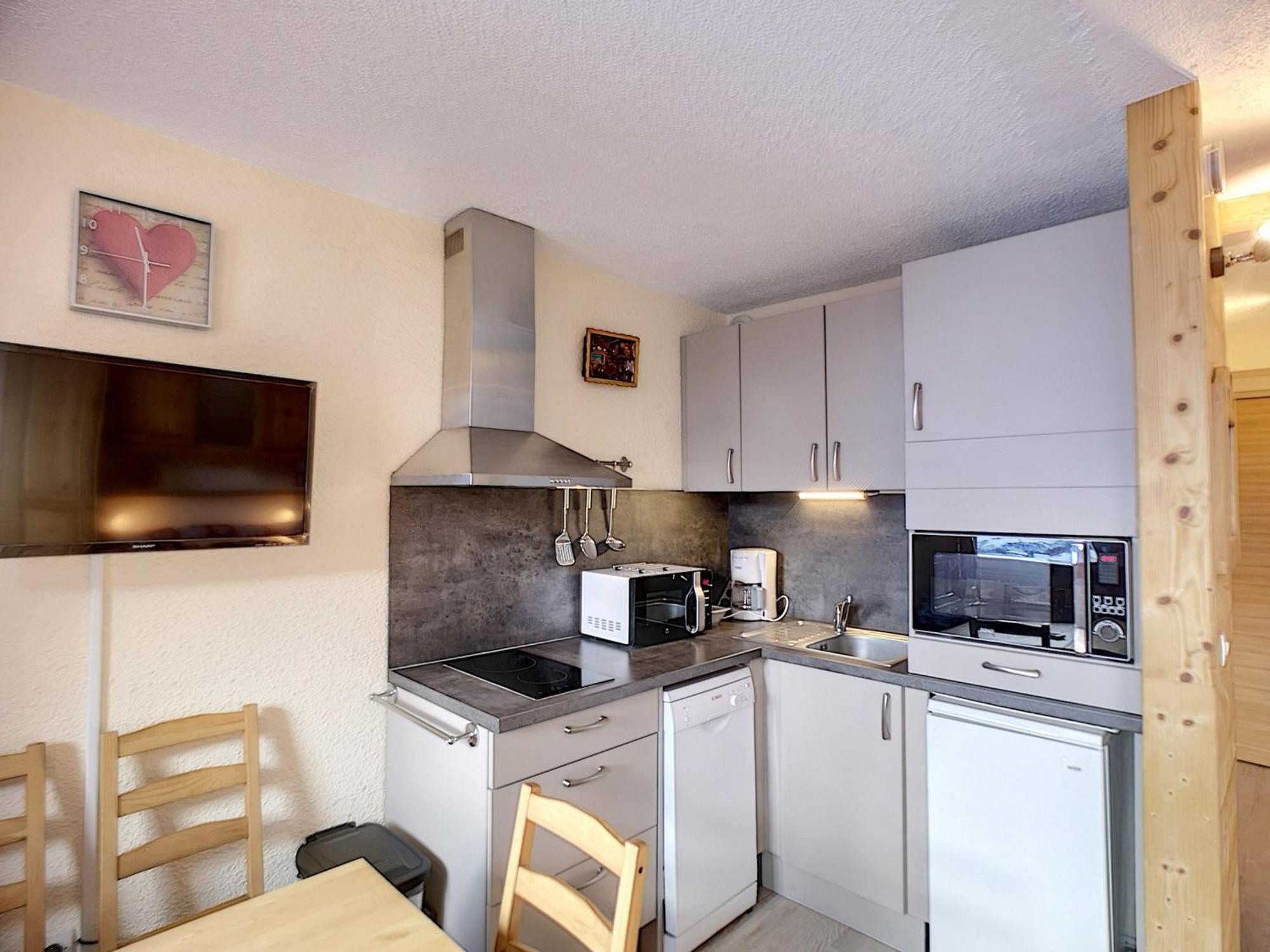 Apartment Beau 2 Pieces Renove 4 Pers, Expose Sud, Pied Des Pistes - Fr-1-178-115 *